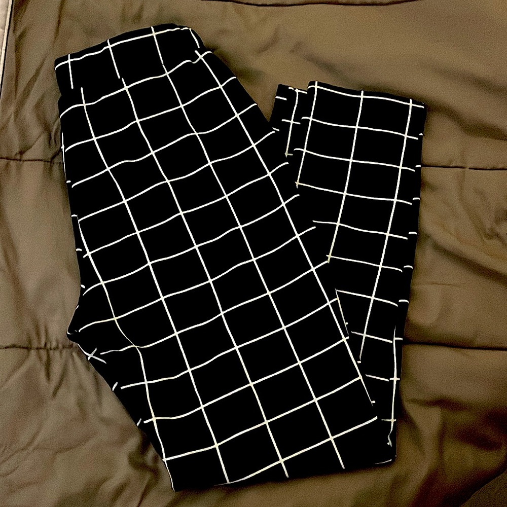 Black dress pants